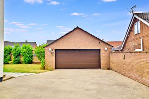 Photo 23- click for photo gallery